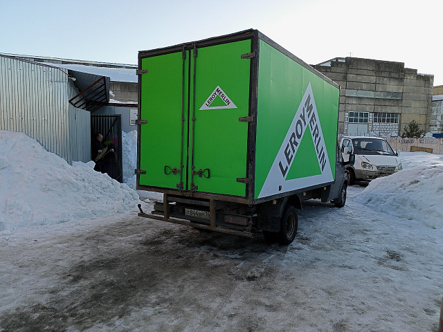 Брендирование автомобилей